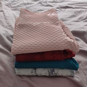 4 pairs of BBB ( Booty by Brabants) leggings